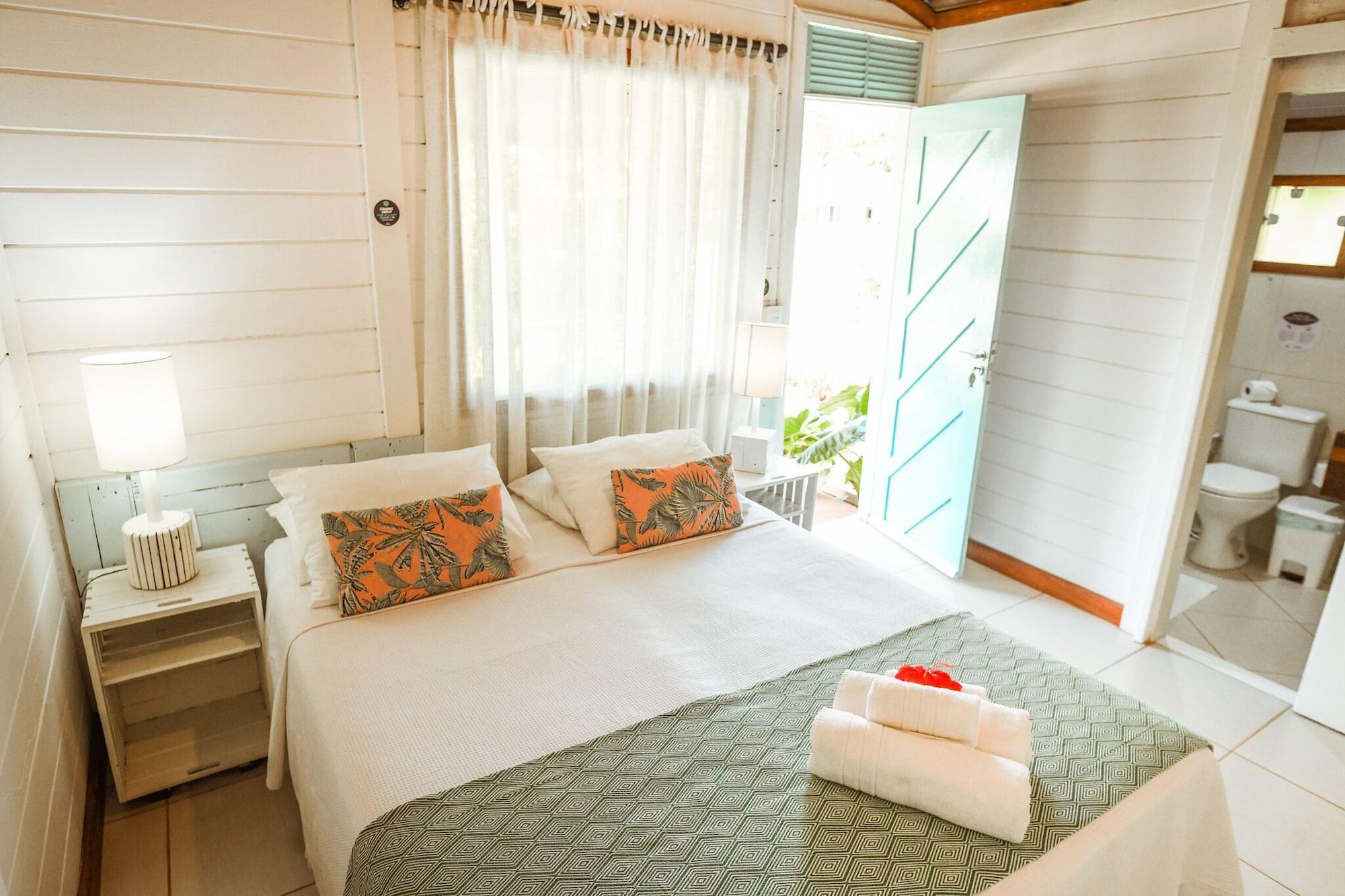 Ecocharme Pousada Pedra Do Mar Фернанду ди Нороня Екстериор снимка